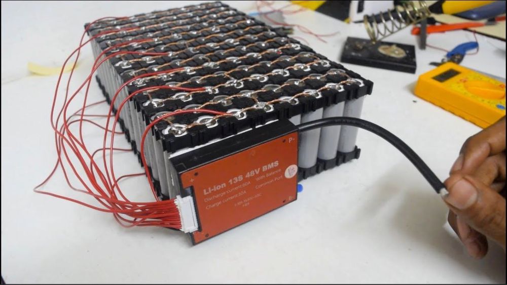 Перепаковка акумуляторів електроінстменту,самокатів, зарядних станцій