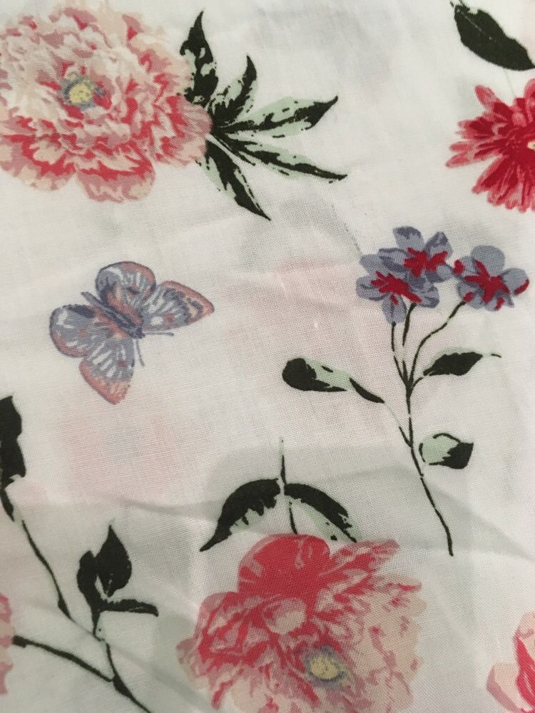 Koszulka w kwiaty na ramiączkach  firmy H&M dla dziewczynki