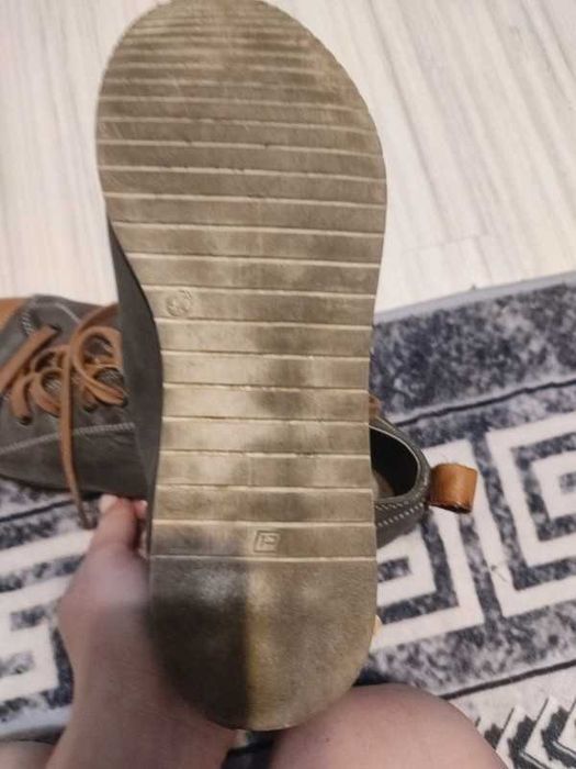 skórzane buty męskie rozm. 42 firmy Gino Rossi