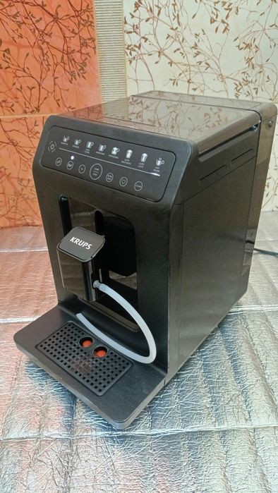 Кавомашина Krups EA89
