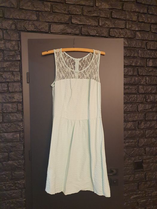 Sukienka jasna zieleń mięta r. L Mohito