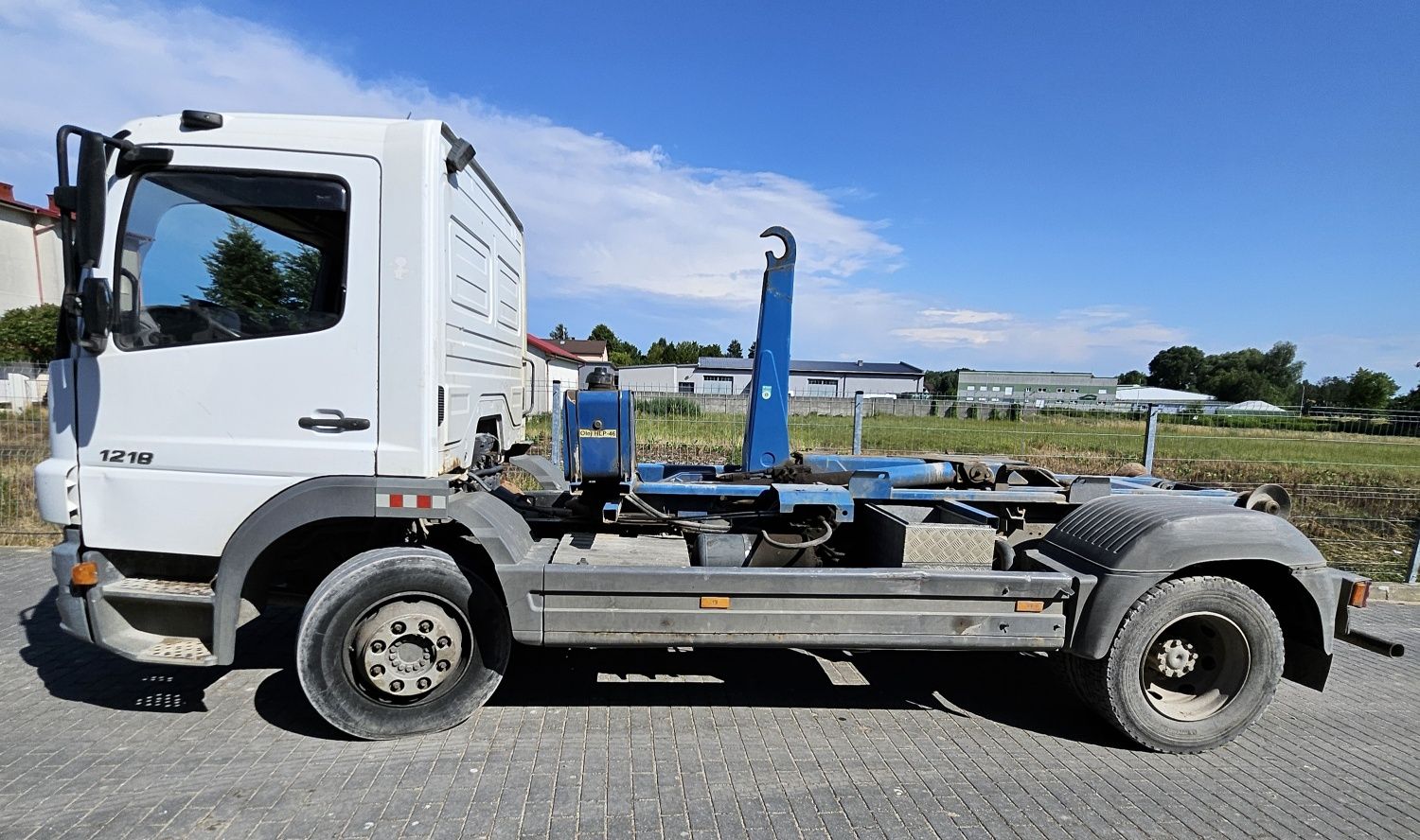 Mercedes atego 1218 hakowiec