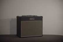 Wzmacniacz Kustom PH-2012 R 20W