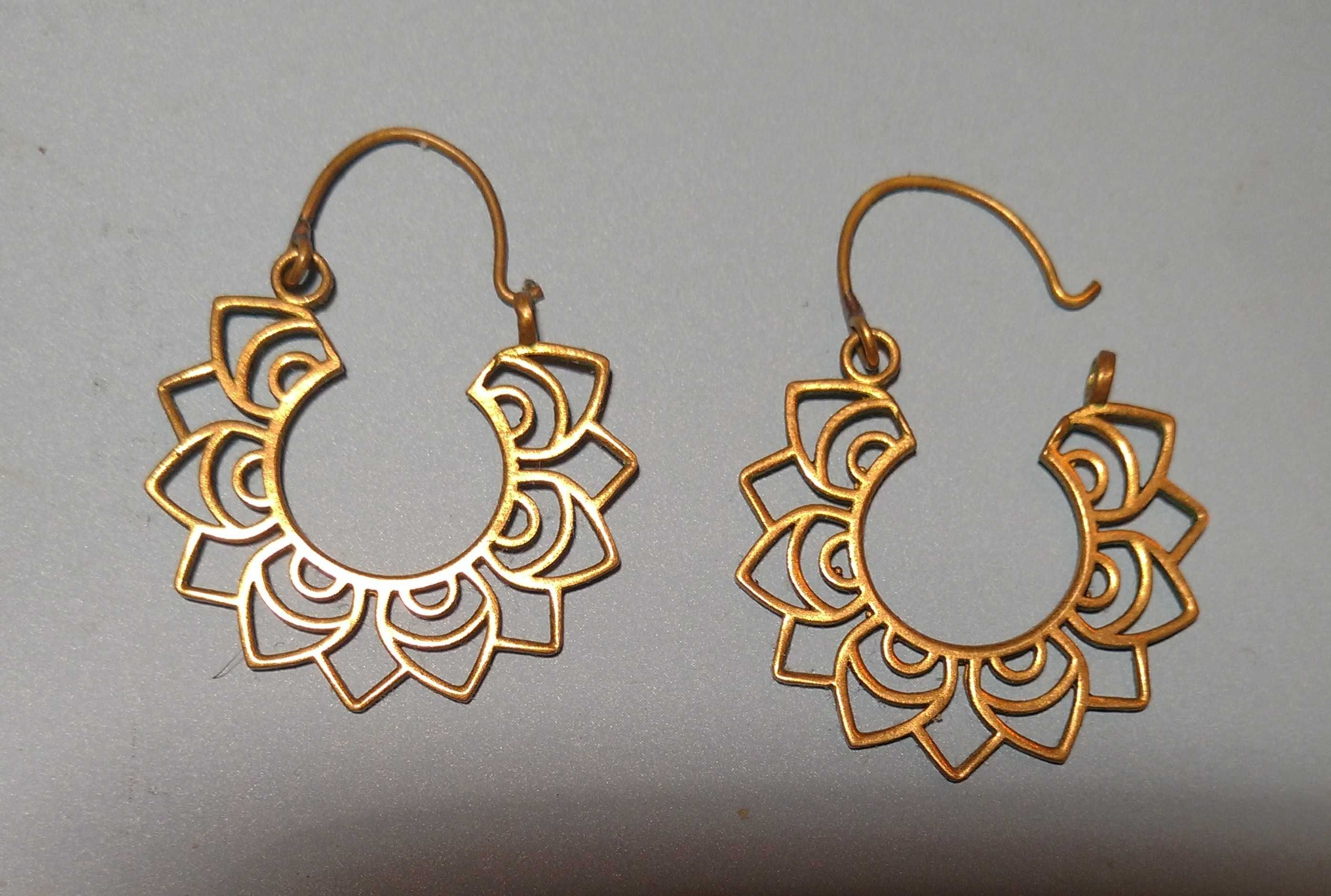 сережки  фірми Daya латунь Bombay Beauty Earrings