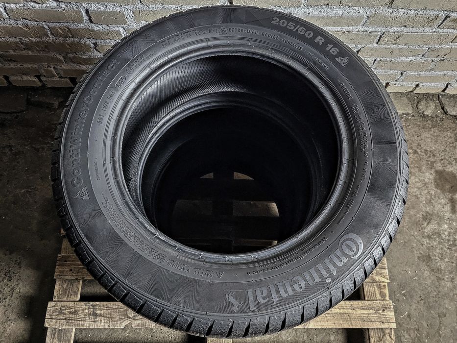 Зимові 205/60r16 Continental | 8.5mm | 2024 | Germany | Як нові | Шини