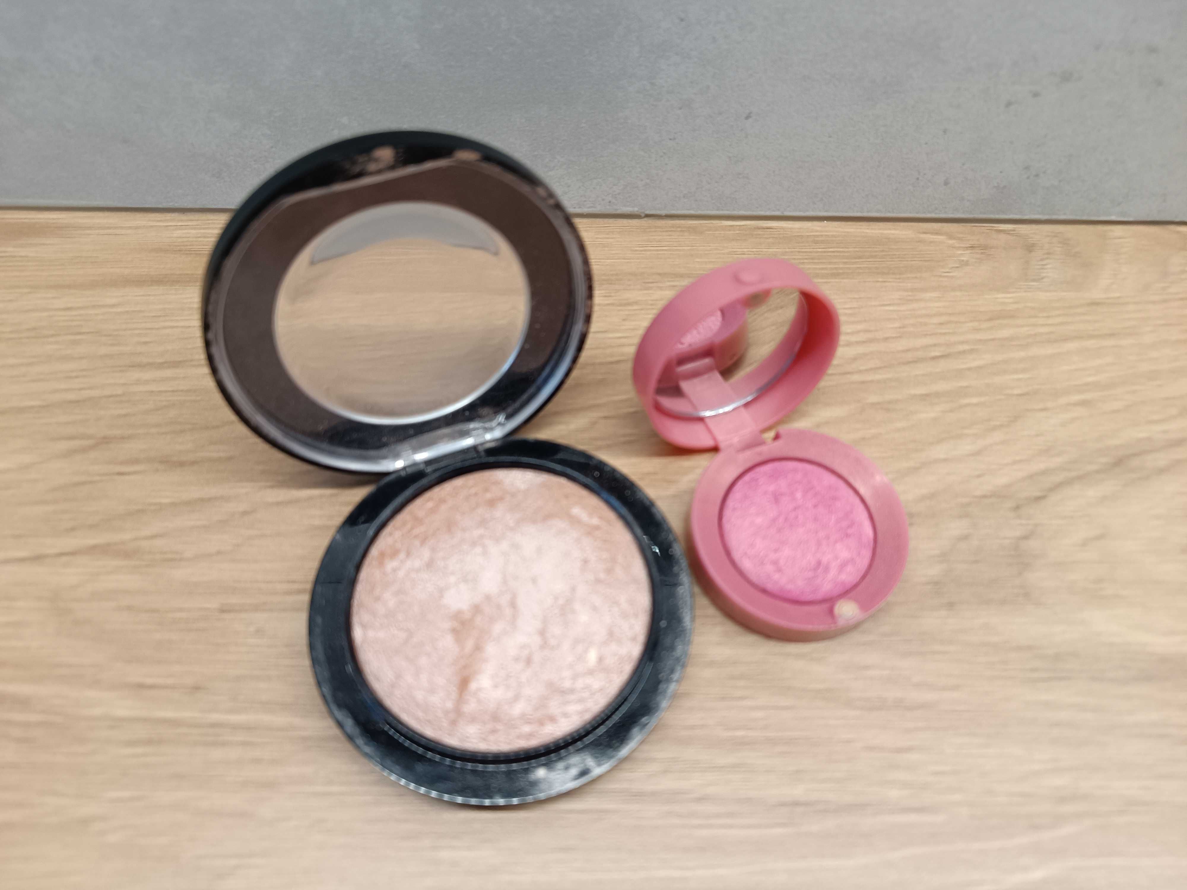 Rozświetlacz mac soft&gentle róż Bourjois