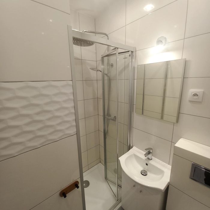 Kawalerka 27,4m2 po remoncie