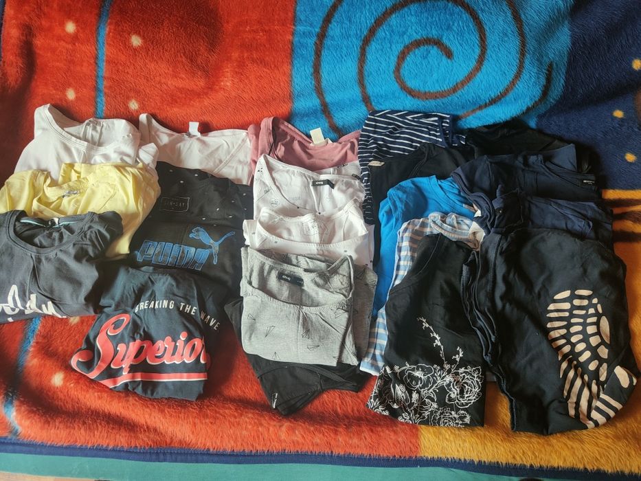 Ubrania młodzieżowe