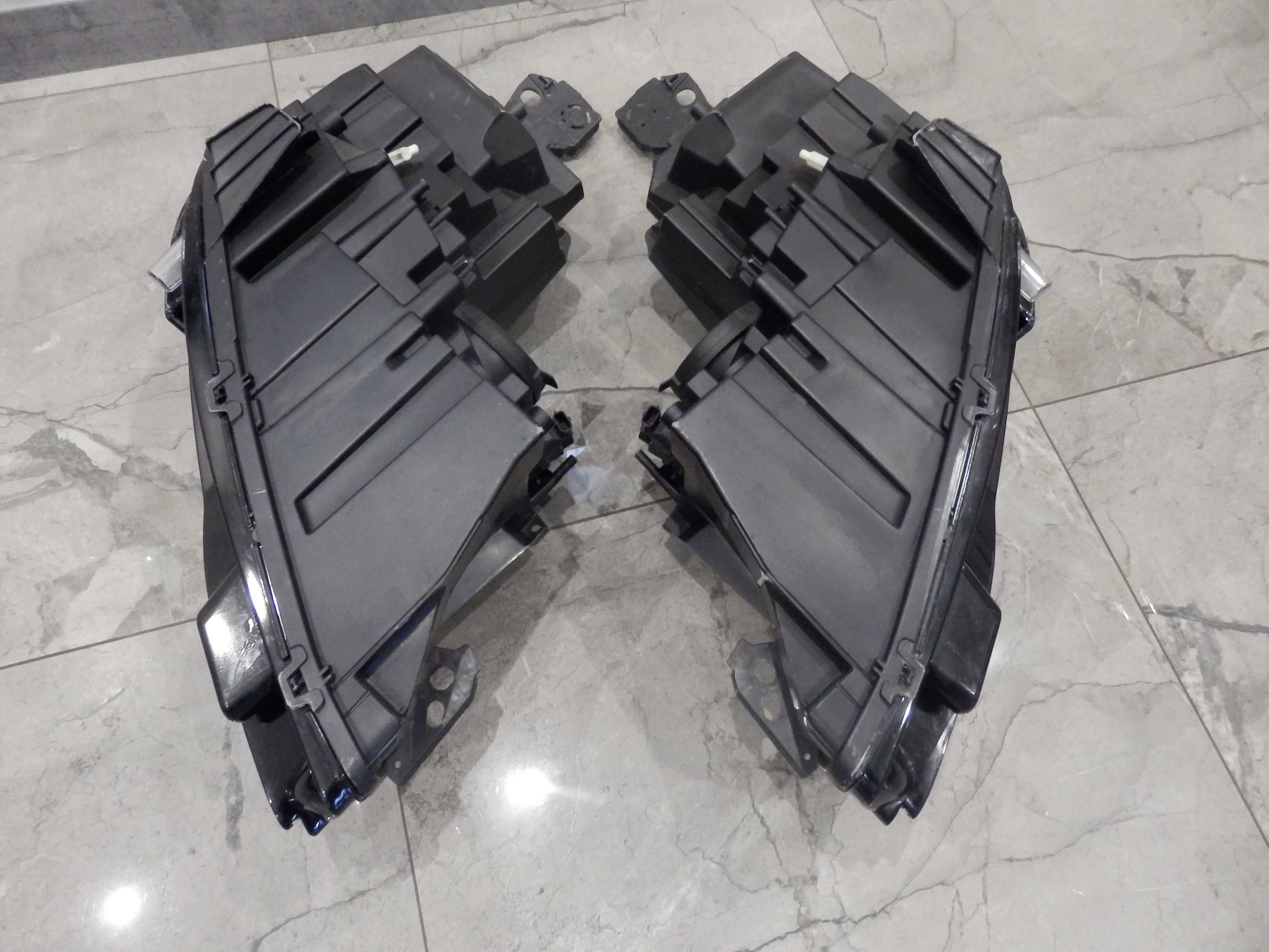 Peugeot 3008  II Lampa Prawa Lewa Komplet H7 LED