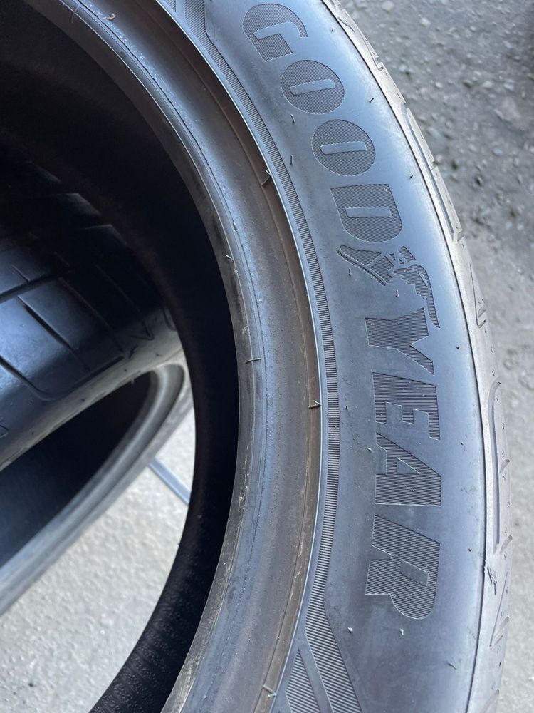 Шини 235/55 R19 пара Goodyear 2022p літо 6/6,4мм