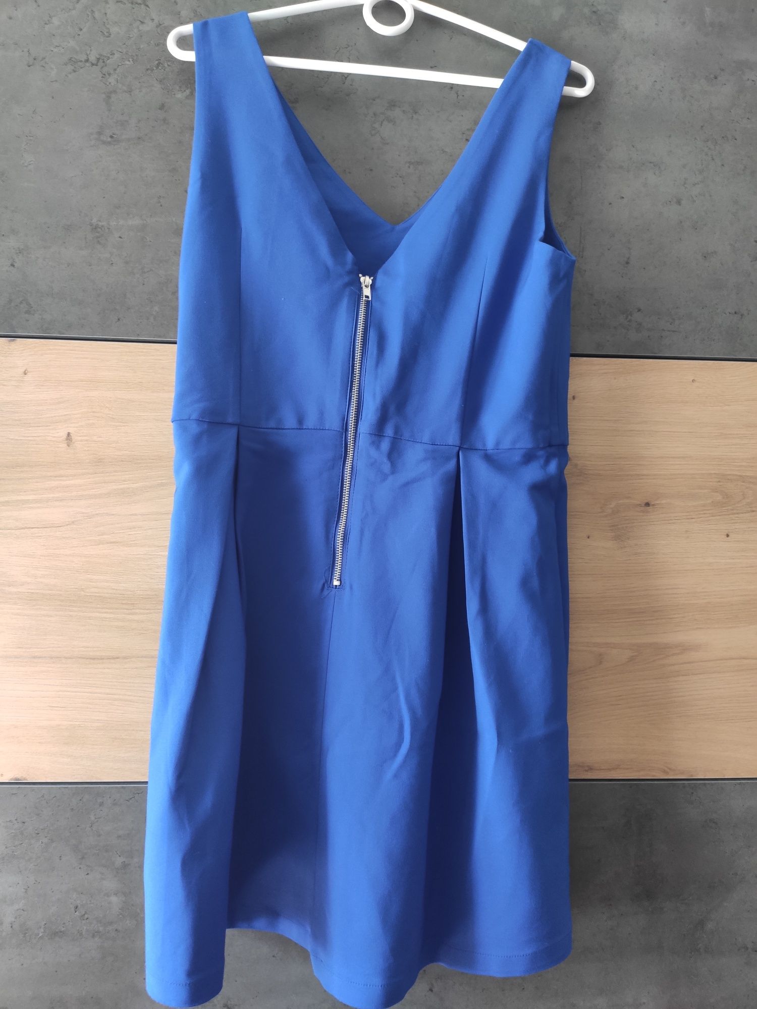 Niebieska sukienka Sinsay chaber XL