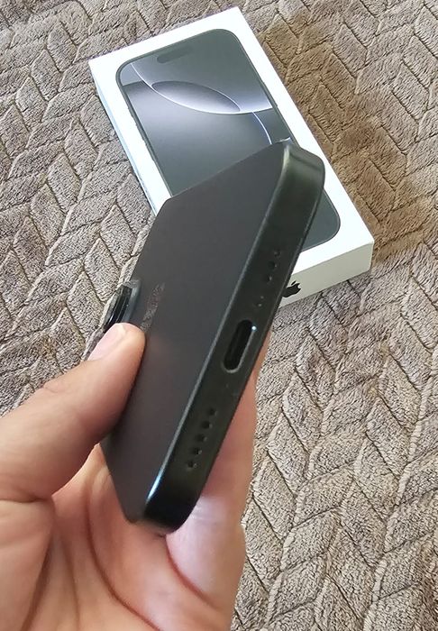 Iphone 16 Pro 128gb C/Garantia