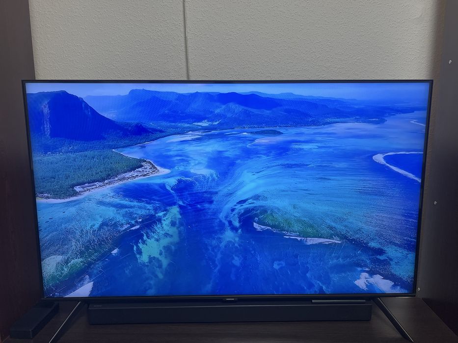 Телевізор Samsung QE50Q60TAUXUA