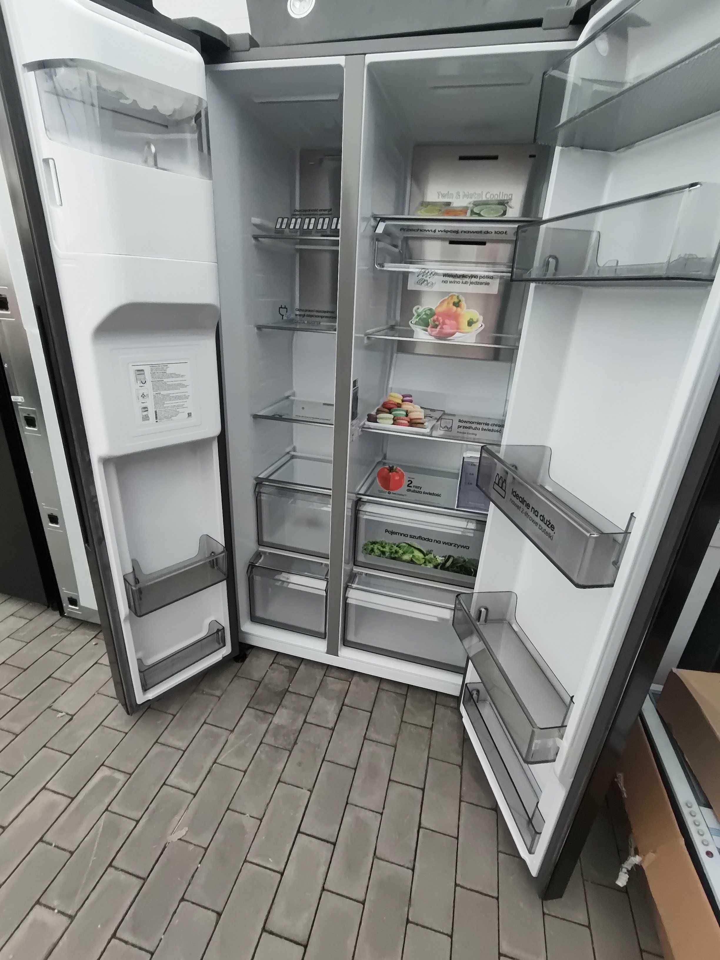 Lodówka Samsung RF65A977FSG, Multidoor, Family Hub™, 637 l NOWA