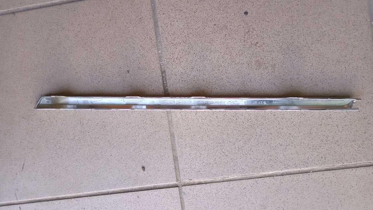Listwa zderzaka lewy tył VW Passat B6 kombi