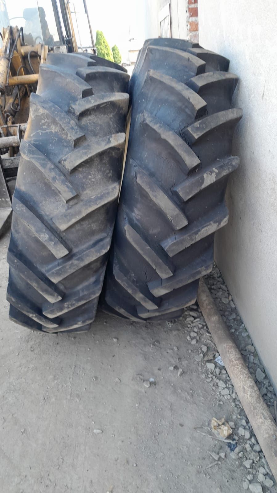 Felgi r 30 zetor 7211 zetor felgi zetor stan idealny
