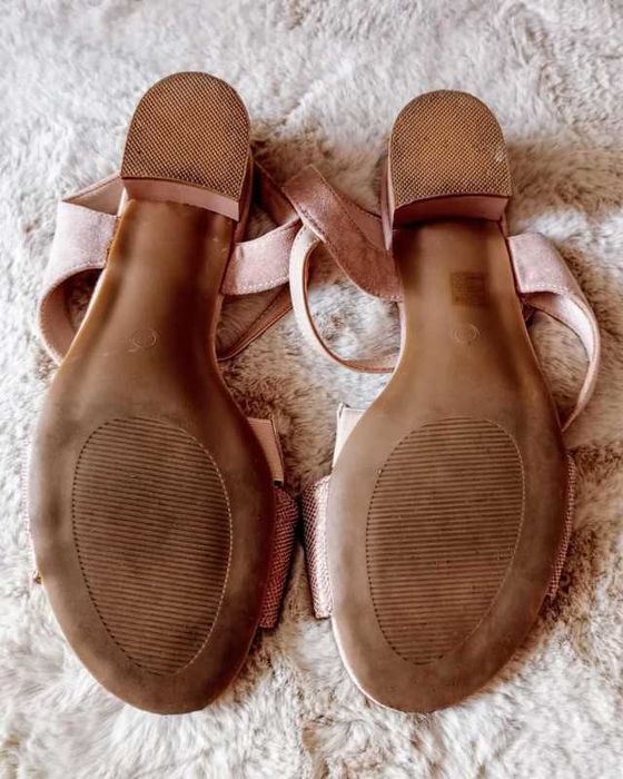 Sandały skórzane-nubukowe Jezzi