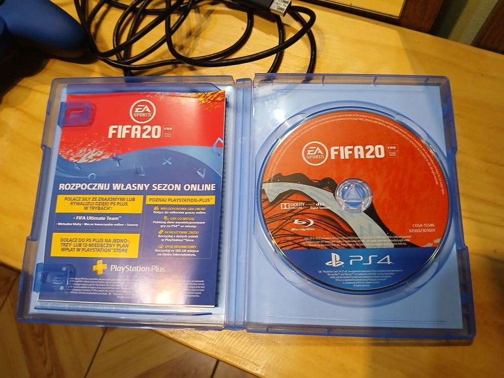 Pad do PS4 (zamiennik) NACON SLEH-00471 + gra fifa 20