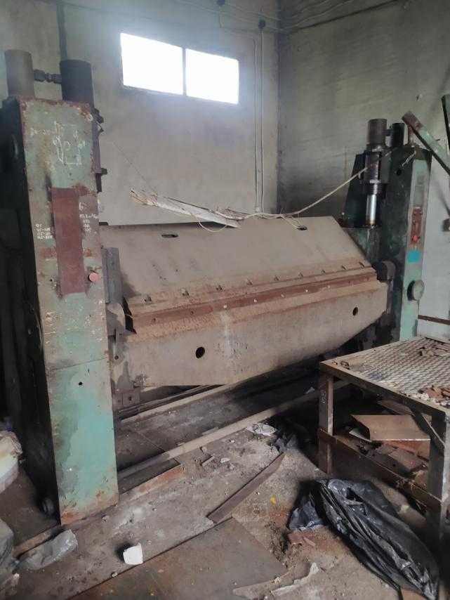 Листогиб Пресс листогибочный кромкогиб И 1330 RKXA 4750 LEE 100