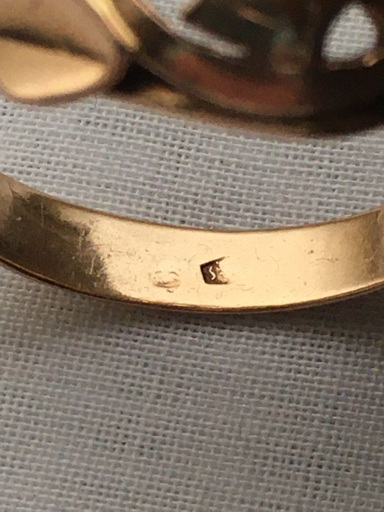 Pierścionek 14k złoty l. 60- te.