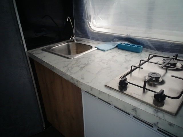 Pilnie sprzedam przyczepę kempingowa camping kamping cemping