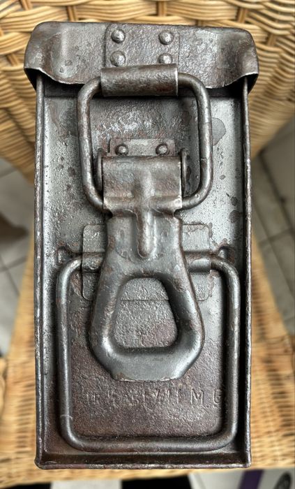 Skrzynka niemiecka mg