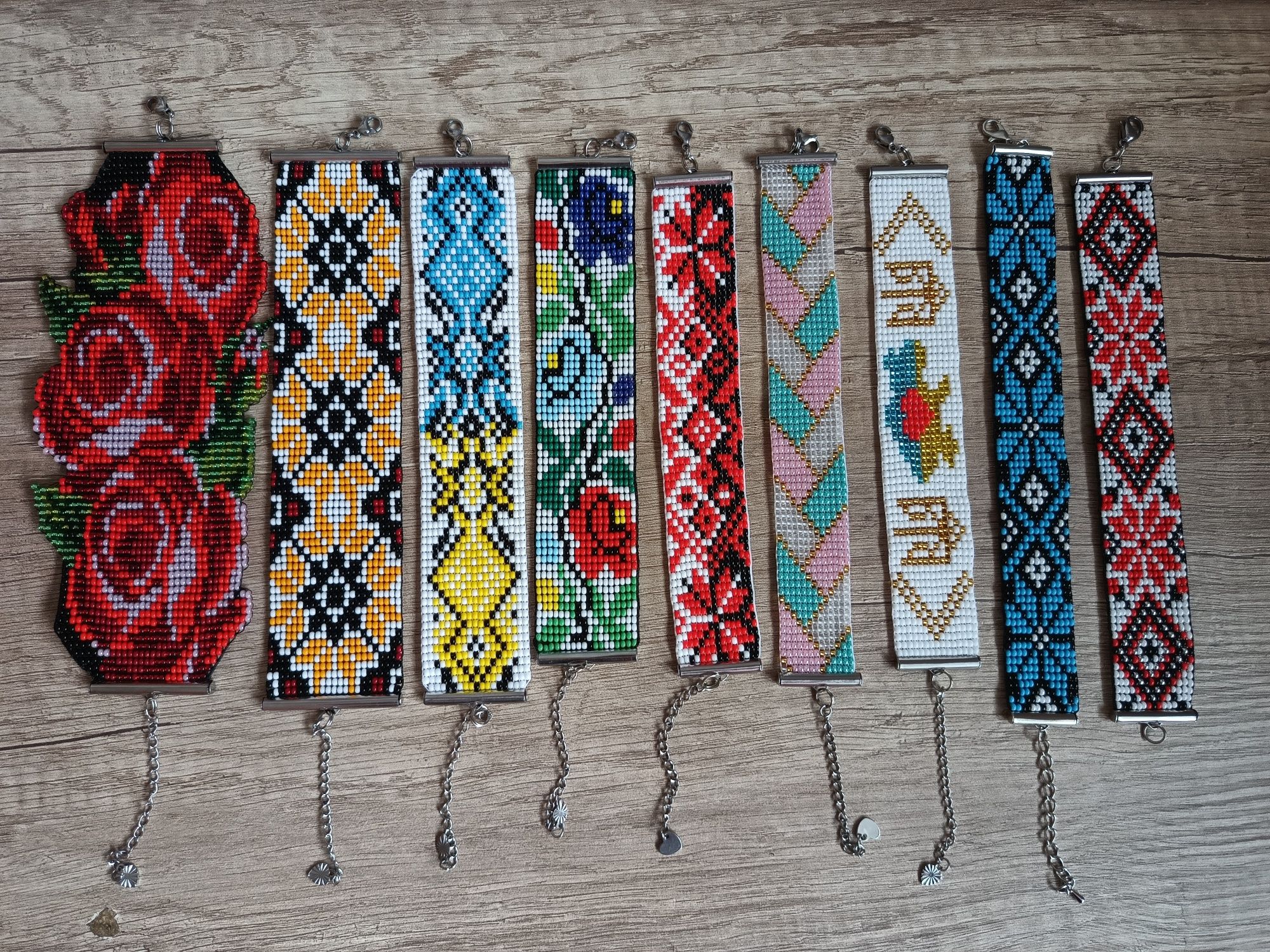 Прикраси з бісеру