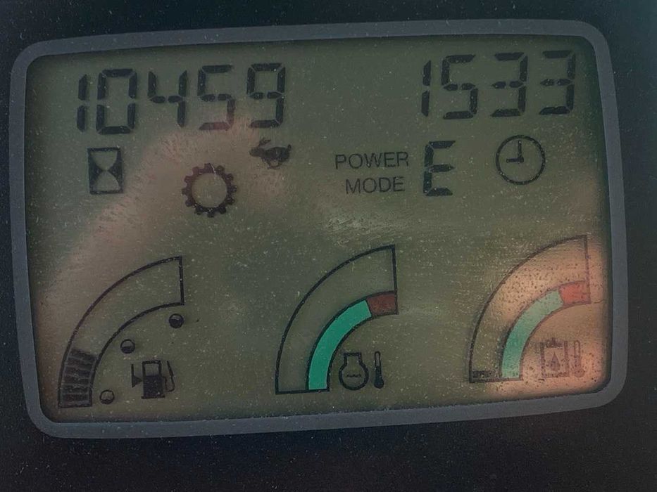 Ескаватор JCB 330