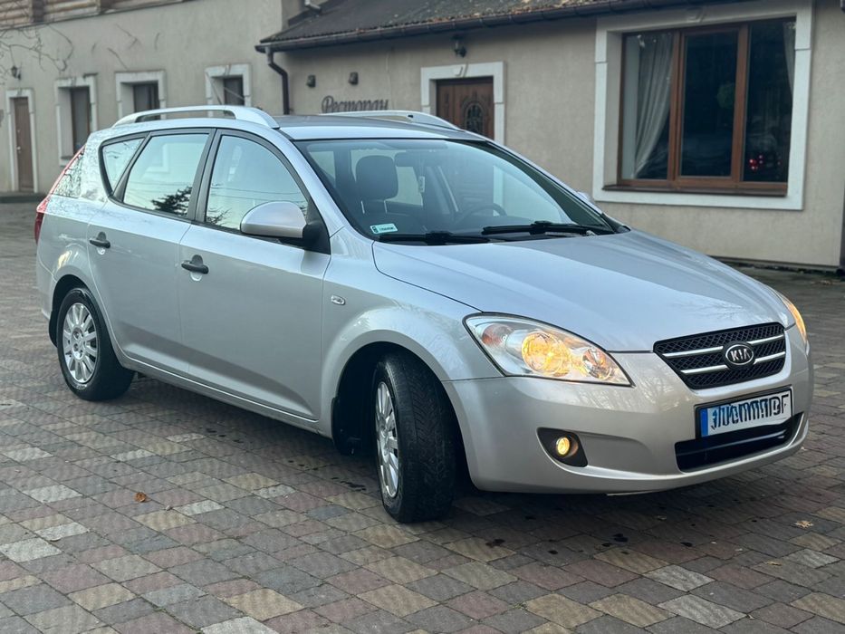 Kia Ceeʼd 2010 рік 2.0 дизель