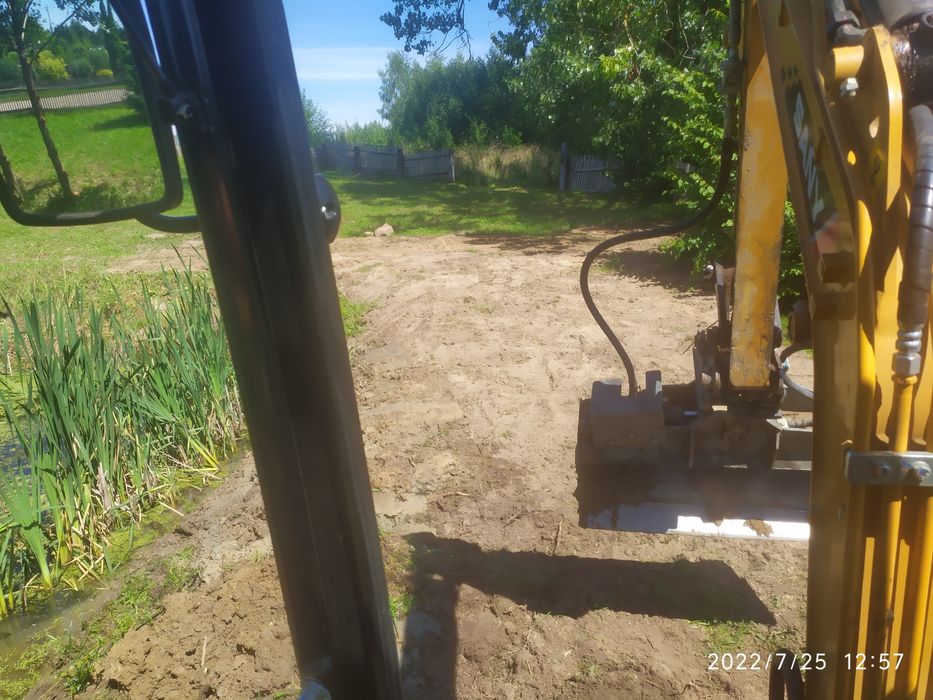 USŁUGI MINIKOPARKĄ - WYWROTKA - Przyłącza WOD-KAN - Ziemia - Kruszywa