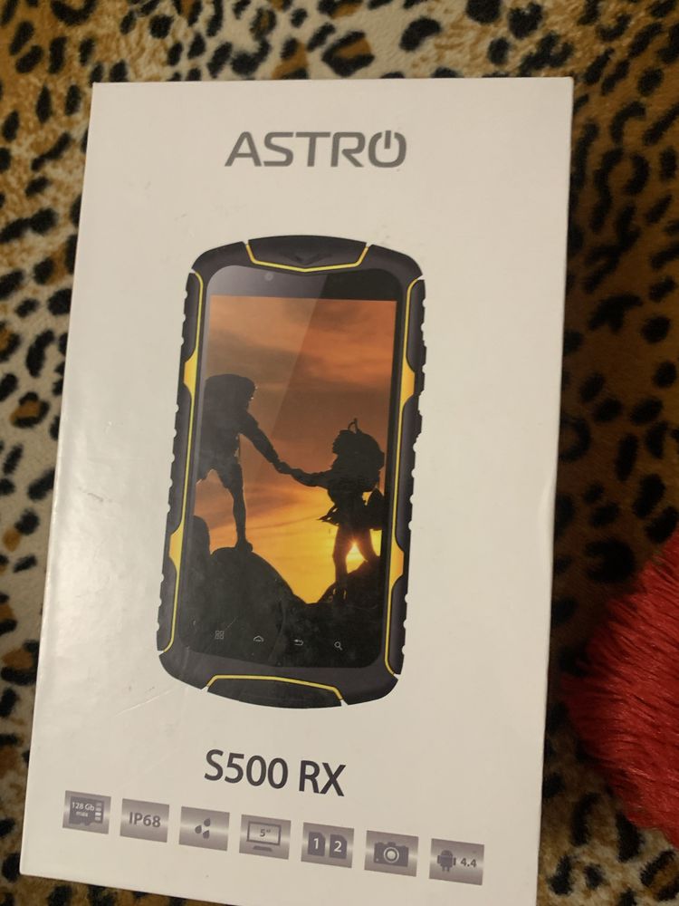 Новий телефон Astro