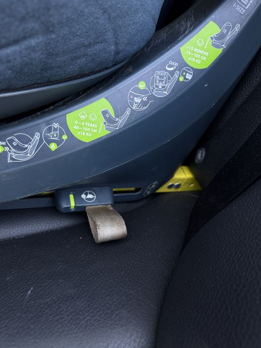 Fotelik swandoo z i-size obrotowy 0-18 kg