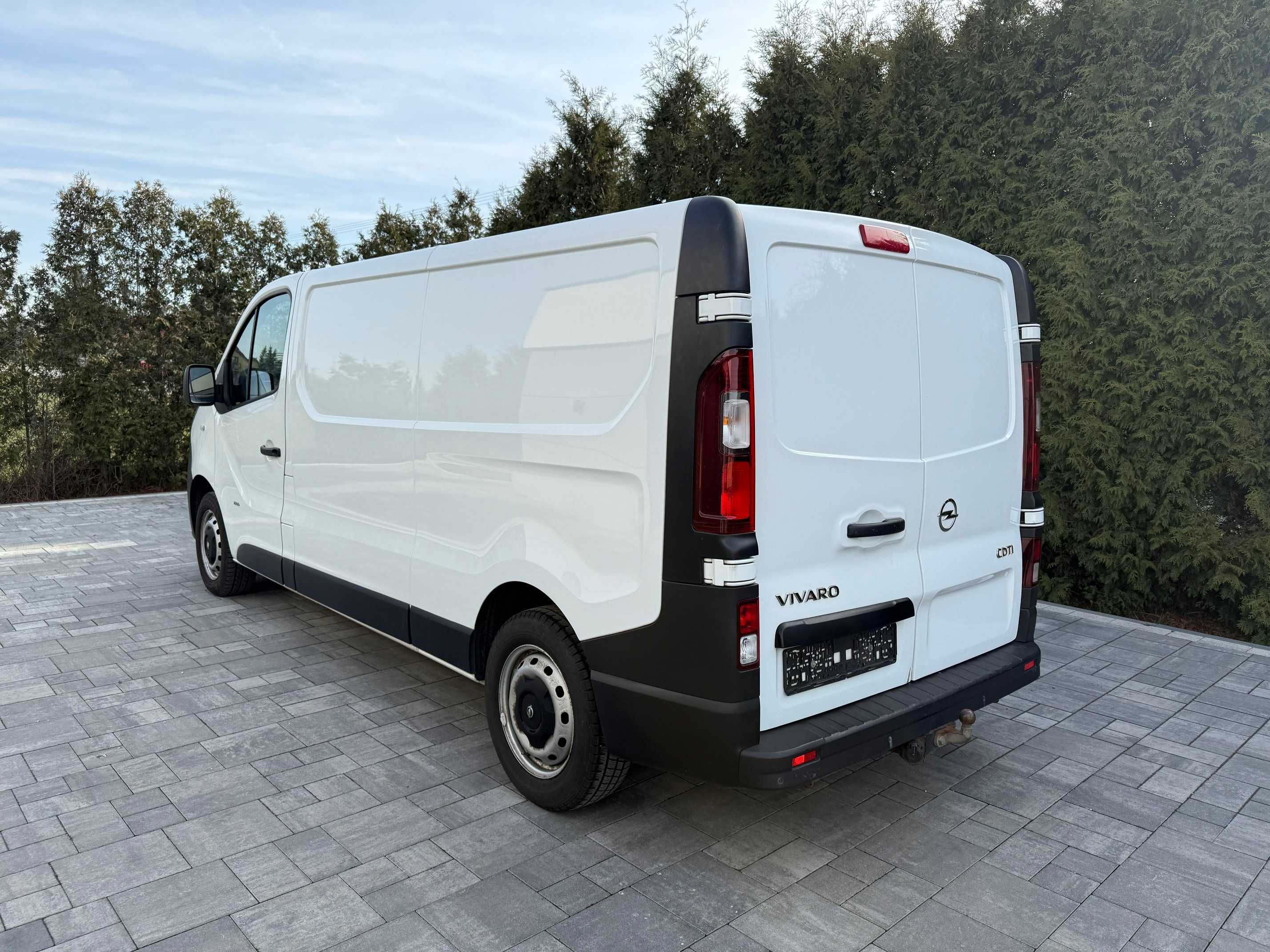 Opel Vivaro 1.6 CDTI 120KM 2017 | L2H1 | Klima | 3-osobowy | F-VAT