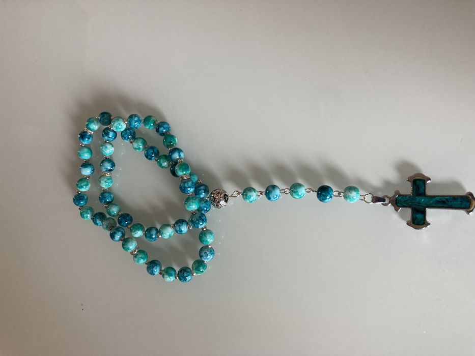 Rozaniec recznie robiony w kolorze turkusowym