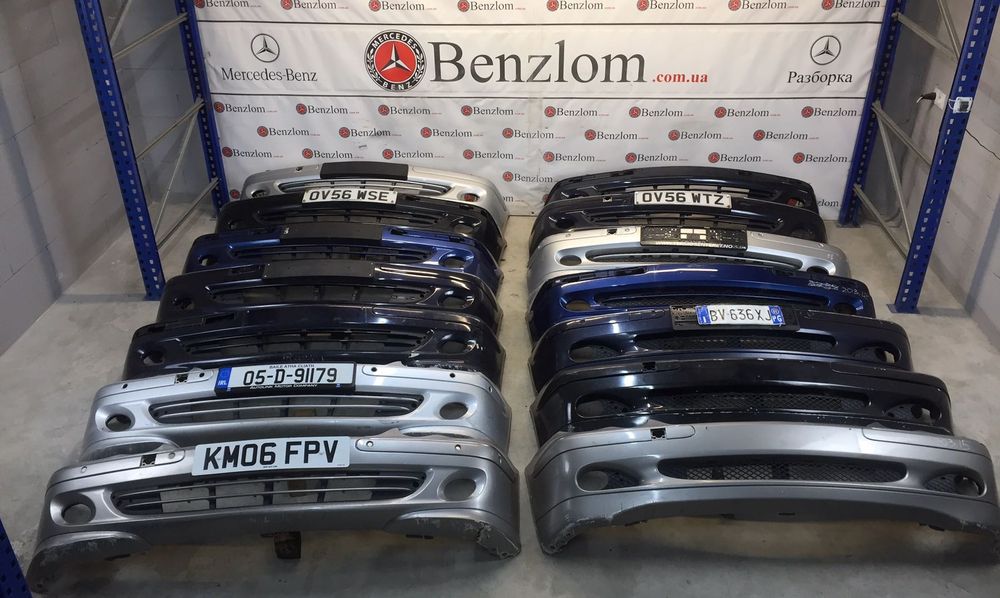 Бампер передній  Mercedes W203 передний +крюк заглушка решітка 208 211