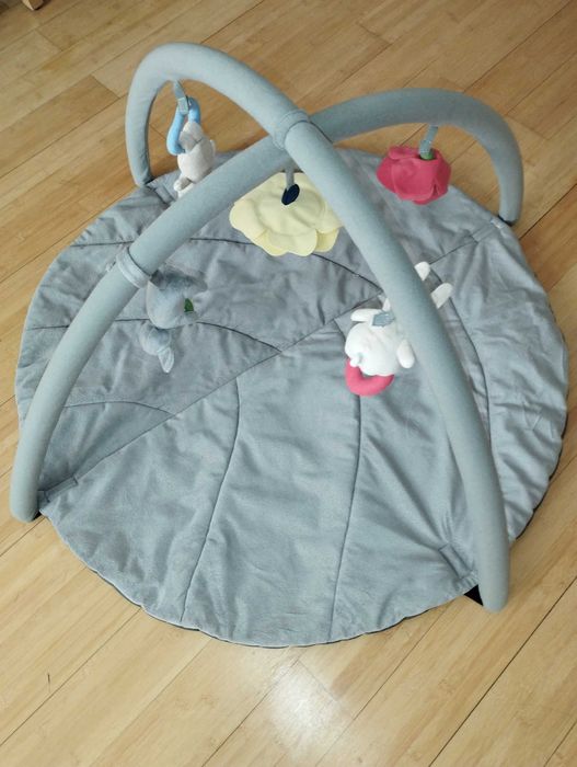 Mata, stojak z zabawkami Ikea Gulligast