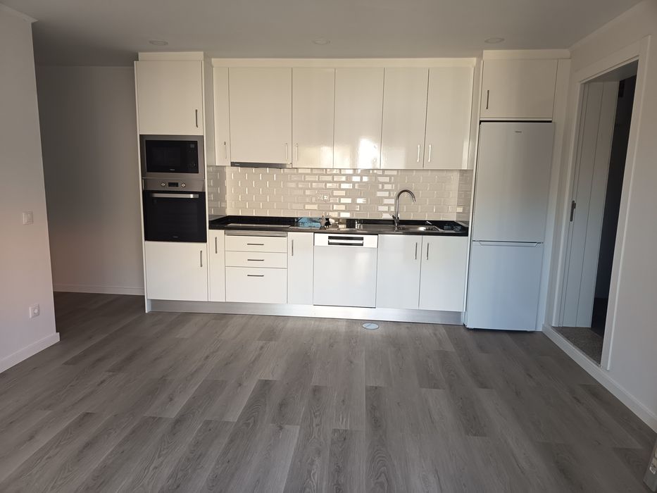 Arrenda-se Apartamentos T1 e T2 lugar  preveligiado em Vila Real
