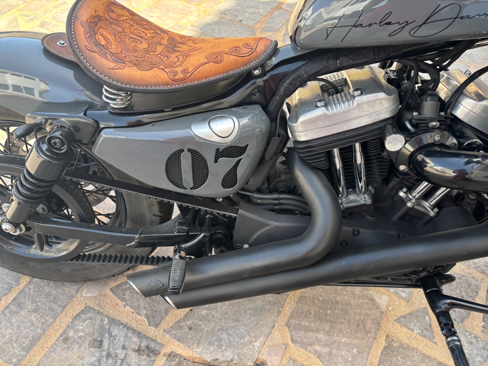 Vendo mota nova , como se pode ver nas fotos. .
