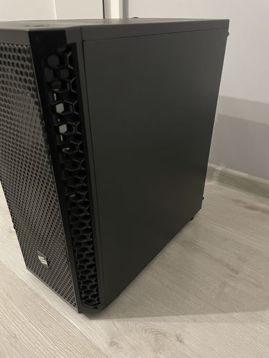 Komputer Gamingowy- GTX 1650 SUPER 4GB Ryzen 5 2600 RAM 16GB 1TB
