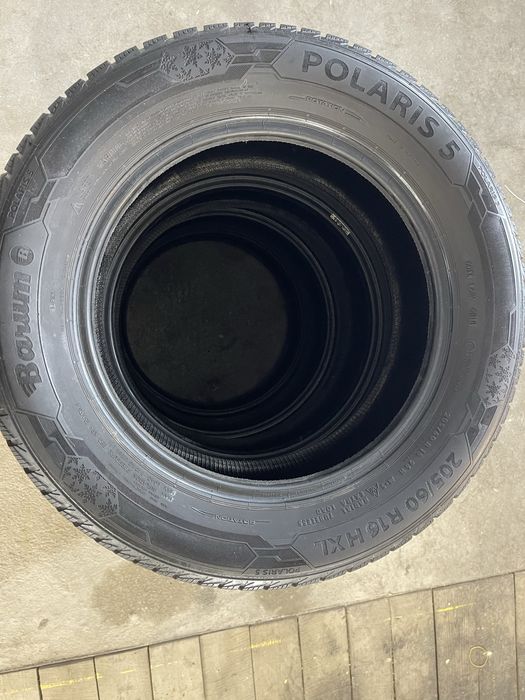 Продам комплект зимней резины Barum Polaris5 205/60/16