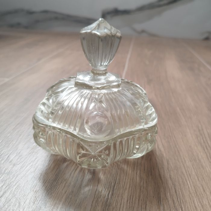 Kryształowa cukiernica PRL