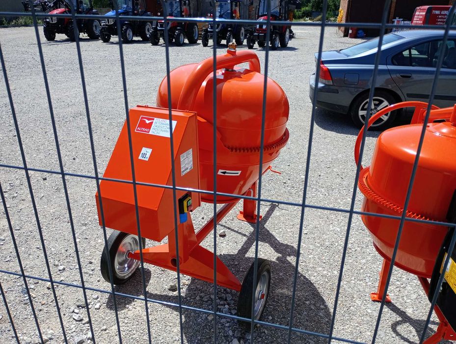 Nowa Betoniarka wolnospadowa  ALTRAD Gwarancja 230V
