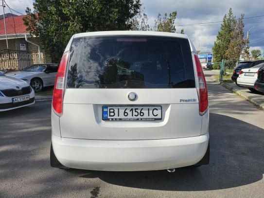 Skoda roomster 2009