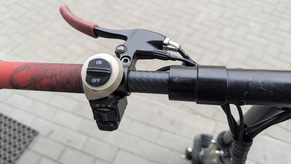 Електросамокат Kugoo