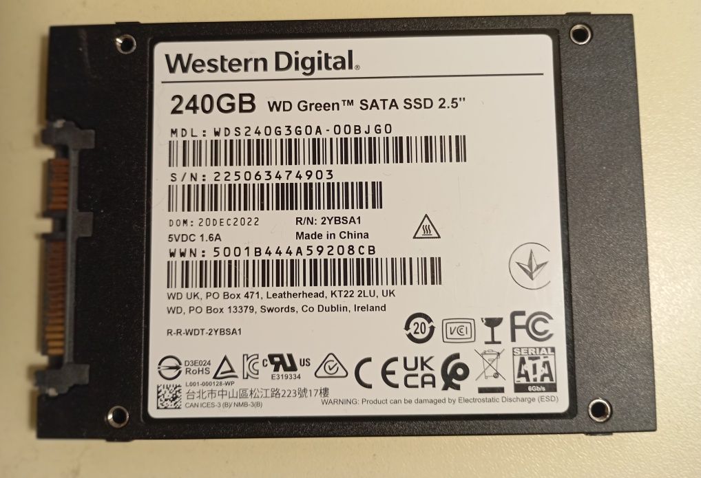 SSD диск Western Digital Green 240GB 2.5" SATAIII TLC (WDS240G3G0A)