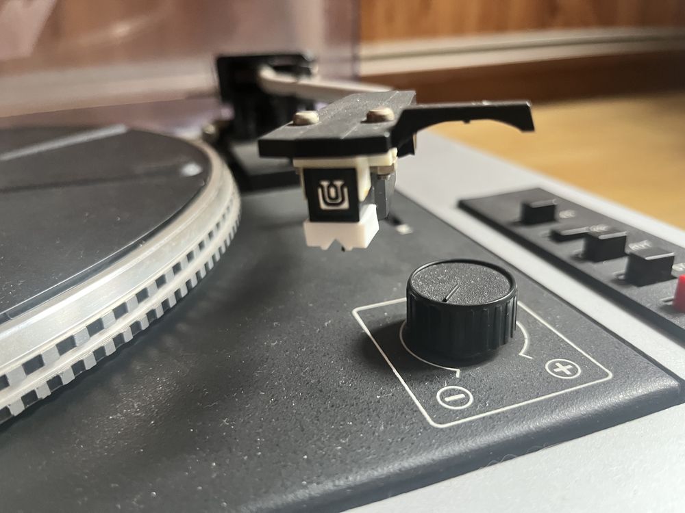 Gramofon Bernard GS 434
