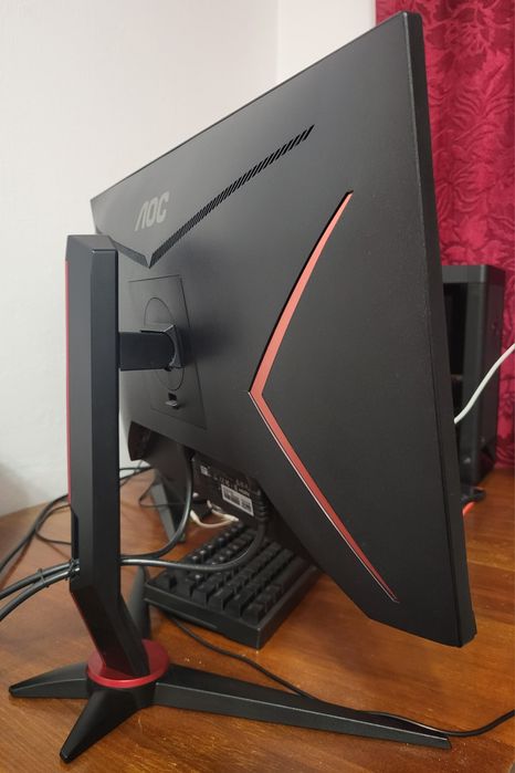 Монитор 23.8" AOC 24G2SPU/BK ідеал, гарантія 1 рік.