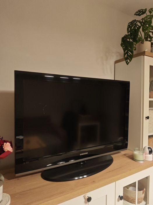 Telewizor Samsung 37"