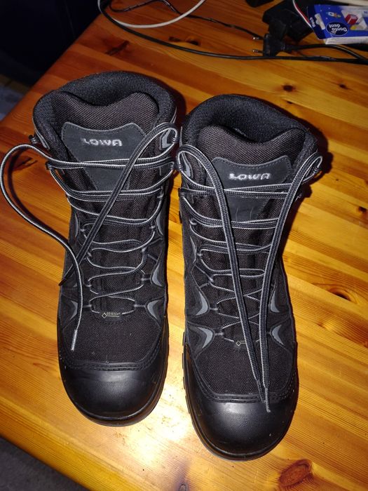 кросівки черевики берці ботинкиі  LOWA S3 5930 р43/44 з Німеччини