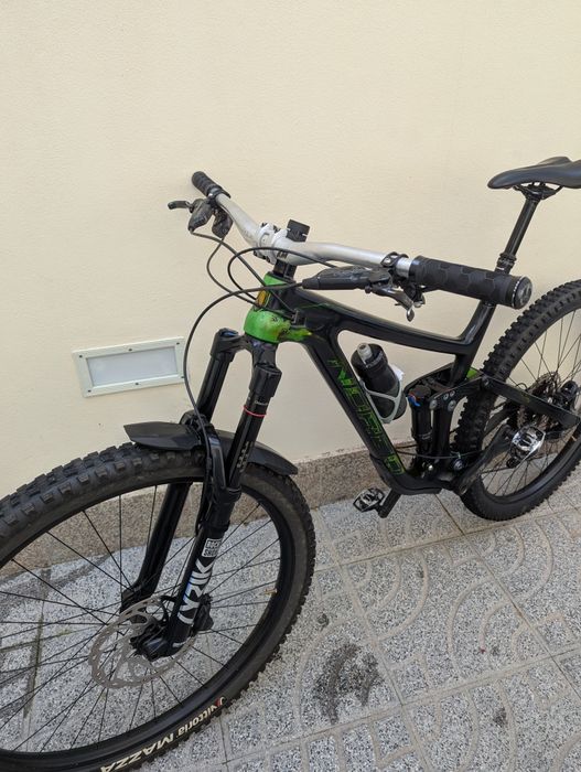 Bicicleta de carbono (enduro) Norco Range 29”